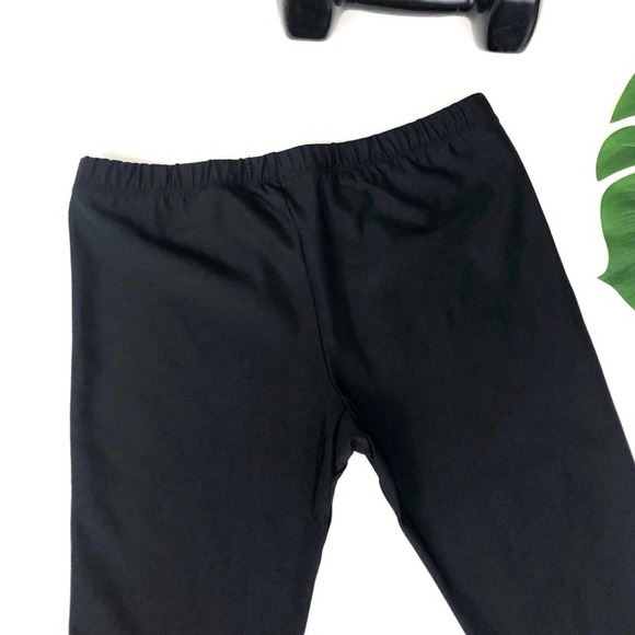 Under Armour Cropped Fitness Workout Gym Pants - Picture 6 of 6